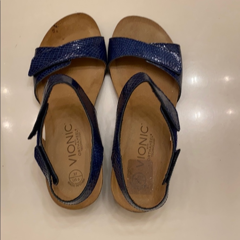 vionic sandals